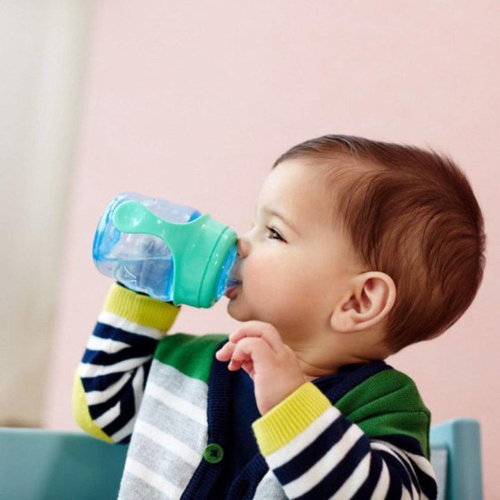 Philips Avent Drinking cup - 6 m+ - 200 ml - Zrafh.com - Your Destination for Baby & Mother Needs in Saudi Arabia