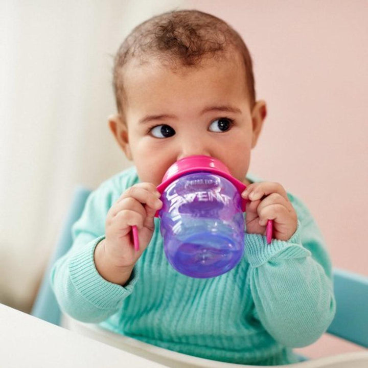 Philips Avent Drinking cup - 6 m+ - 200 ml - Zrafh.com - Your Destination for Baby & Mother Needs in Saudi Arabia