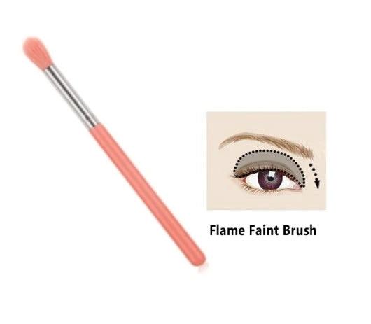 Eve Eyeshadow Brush - Zrafh.com - Your Destination for Baby & Mother Needs in Saudi Arabia