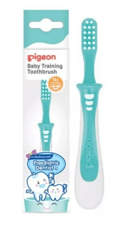 Pigeon Baby Training Toothbrush 12 - 18 Months - Zrafh.com - Your Destination for Baby & Mother Needs in Saudi Arabia