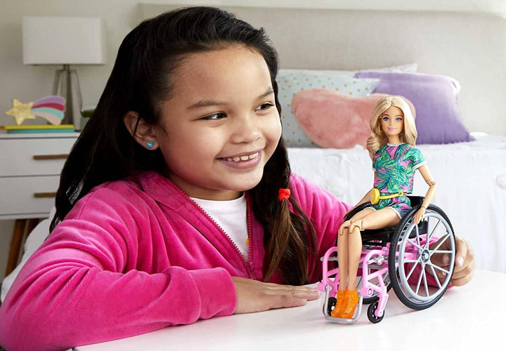 Barbie Fashionistas Doll + Wheelchair GRB93 - ZRAFH