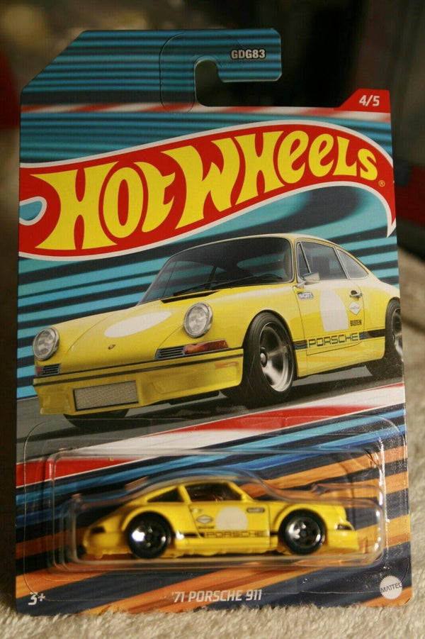 Hot Wheels Themed HW Racing Circuit Yellow - ZRAFH