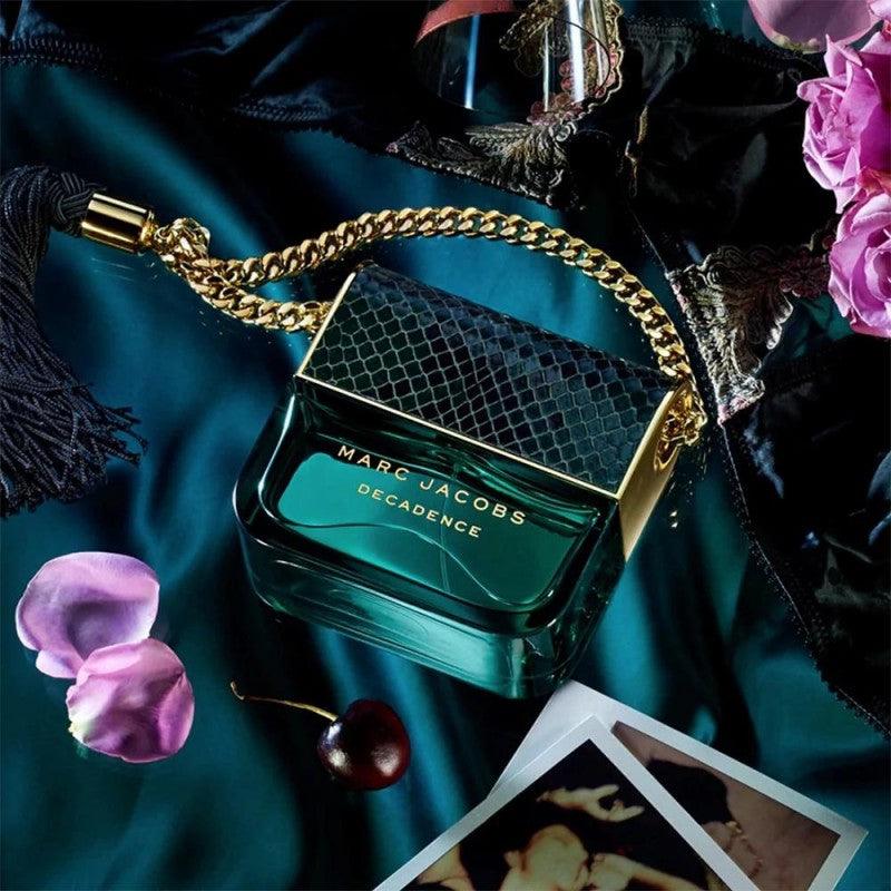 Difference between marc jacobs decadence and divine discount decadence