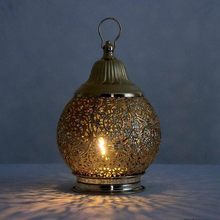 Steel Ramadan Lantern With Led Light With Sound - Gold - 26X16X16 Cm - By Family Ship - Zrafh.com - Your Destination for Baby & Mother Needs in Saudi Arabia