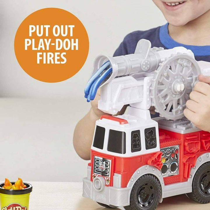 Play-Doh Wheels Firetruck Toy with 5 Non-Toxic Colors Including Play-Doh Water Compound - ZRAFH