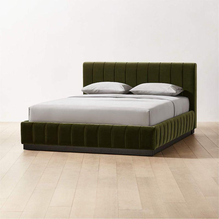 Green Velvet Deluxe: Super King Bed in Swedish Wood with Velvet Fabric, Color Green, Dimensions 200x200x140 by Alhome - Zrafh.com - Your Destination for Baby & Mother Needs in Saudi Arabia