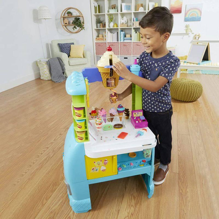 Play-Doh Kitchen Creations Ultimate Ice Cream Truck Playset - 27 Accessories & 12 Pots & Realistic Sounds - ZRAFH
