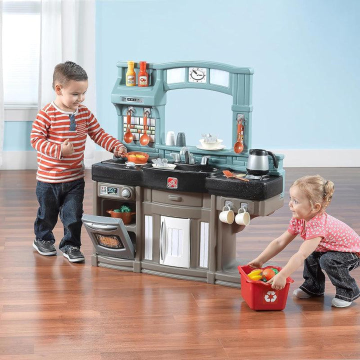 Step2 Best Chefs Kids Kitchen Play Set with Lights and Sounds - Zrafh.com - Your Destination for Baby & Mother Needs in Saudi Arabia