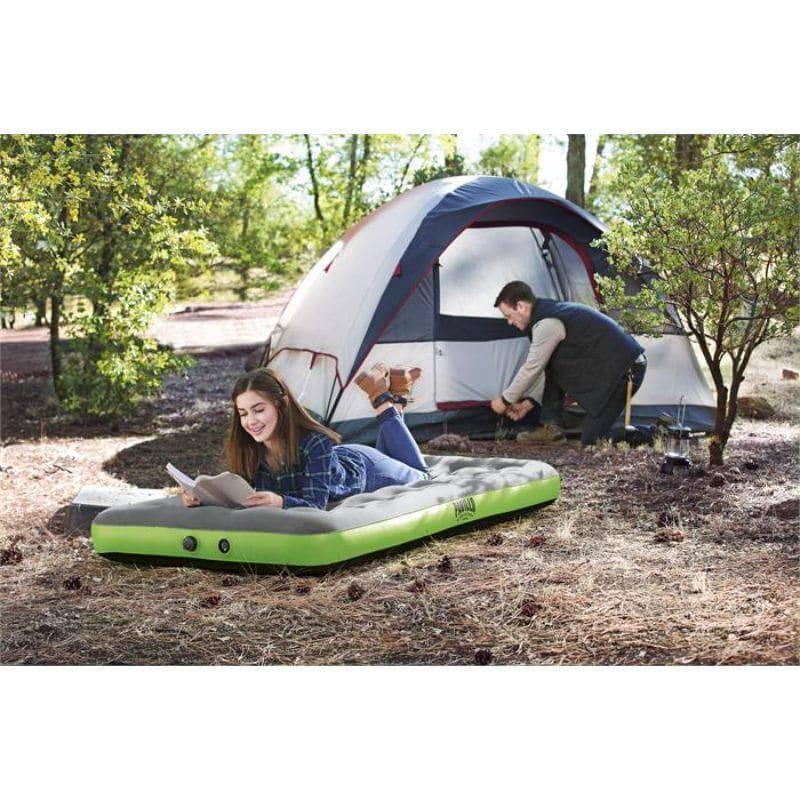 Pavillo roll outlet and relax airbed