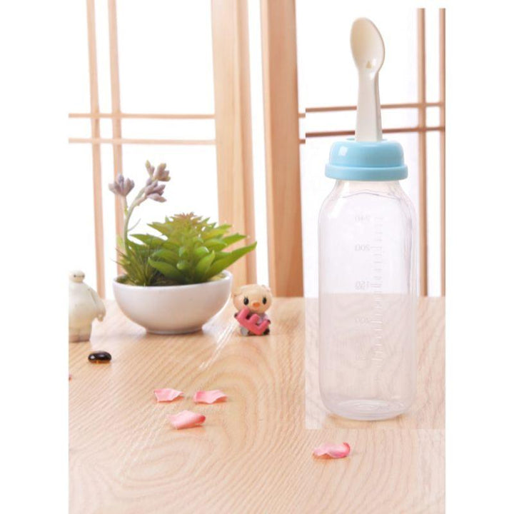 Luqu Food Feeder With Spoon - 240Ml - ZRAFH