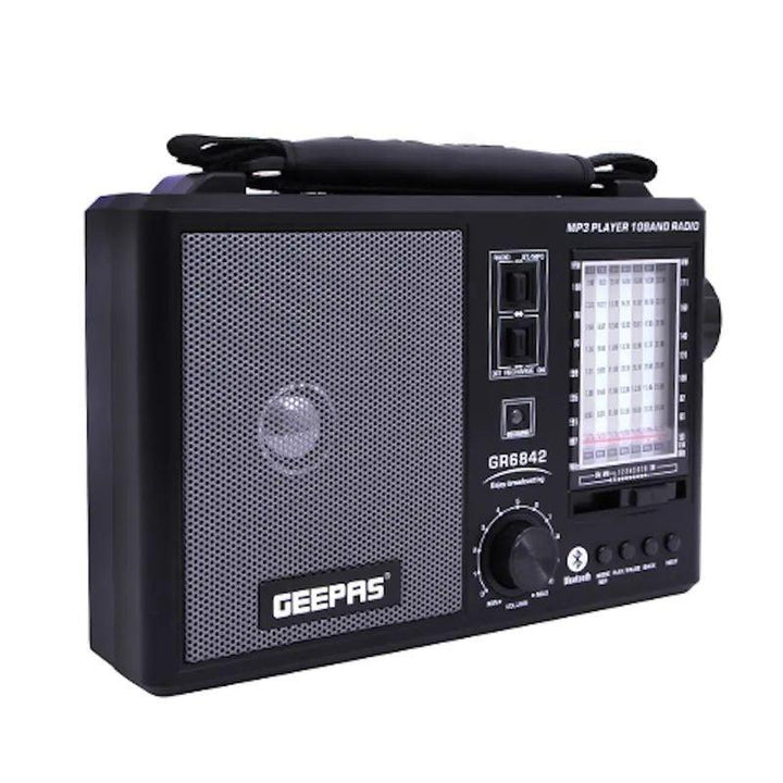 Geepas Rechargeable Radio And Mp3 Player - Gr6842 - Zrafh.com - Your Destination for Baby & Mother Needs in Saudi Arabia
