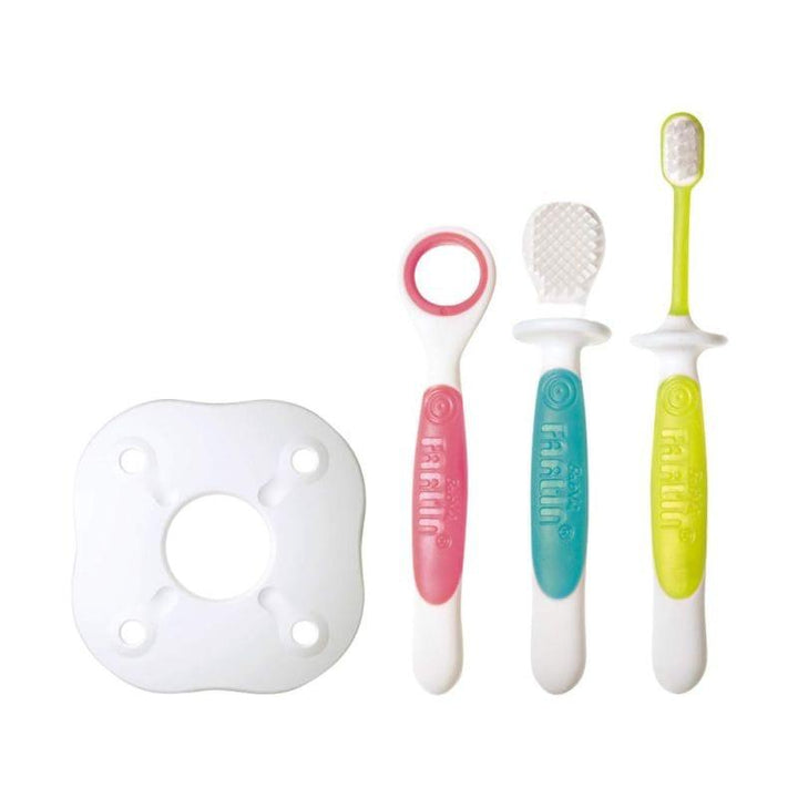 Farlin3 Stage Baby Oral Hygiene Tooth Brush Set - 3 Pieces - ZRAFH