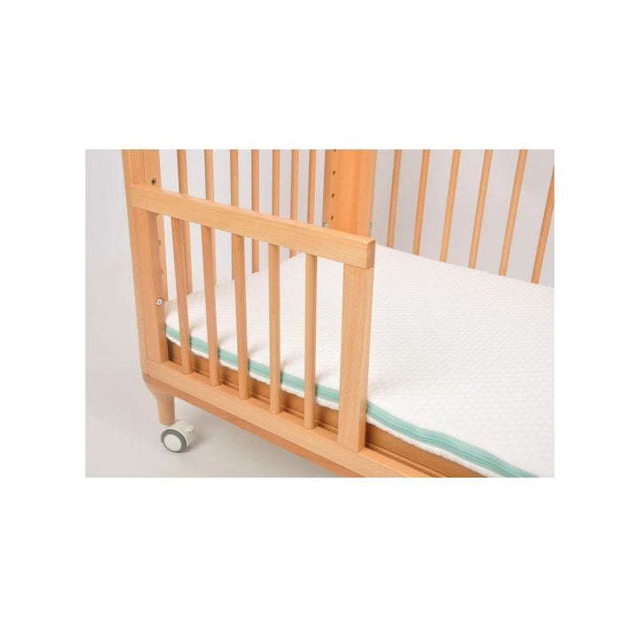 Babydream Premium Crib Matress - White - Zrafh.com - Your Destination for Baby & Mother Needs in Saudi Arabia