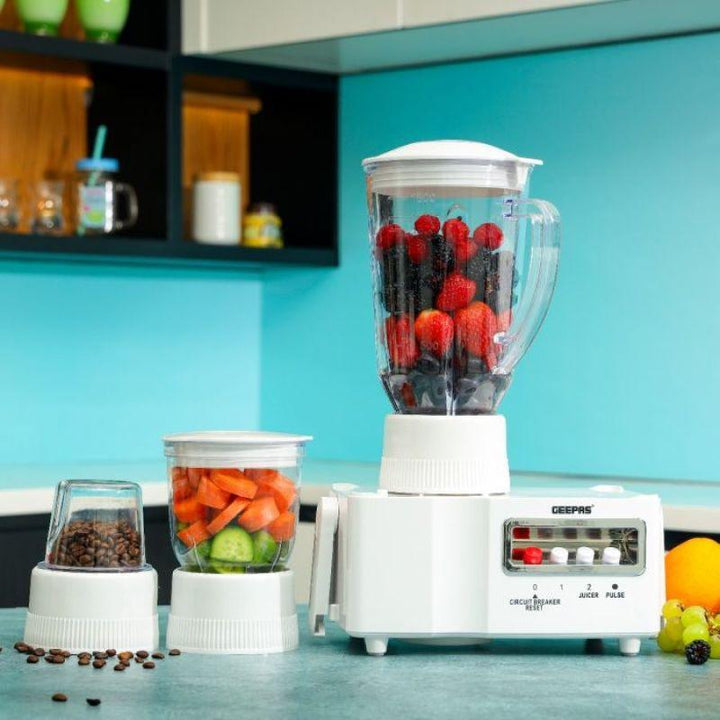 Geepas Food Processor 650W- 4-In-1 - 1.8 - Liter Capacity - GSB6147 - Zrafh.com - Your Destination for Baby & Mother Needs in Saudi Arabia
